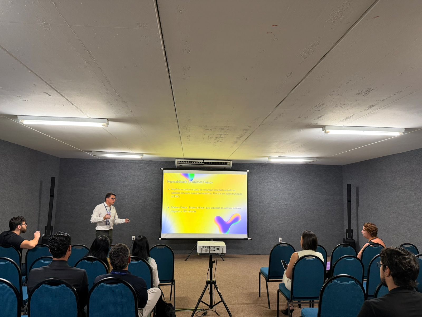 Secretário Rafael Rueda participa de debates sobre inteligência artificial e inovação pública no BrasilGov Summit